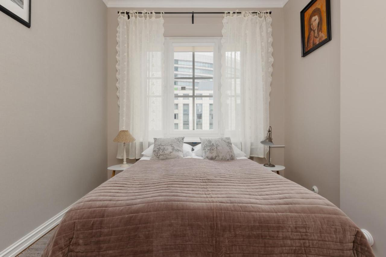Metro Rondo Onz Apartment By Noclegi Renters วอร์ซอ ภายนอก รูปภาพ